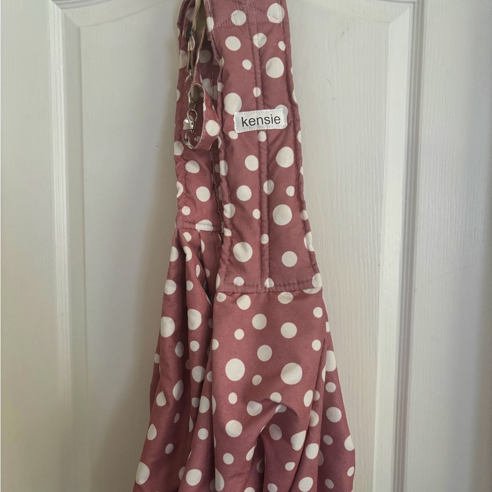 Kenzie Dog or Cat Pouch Carrier. New, never used. Does not have original tags.